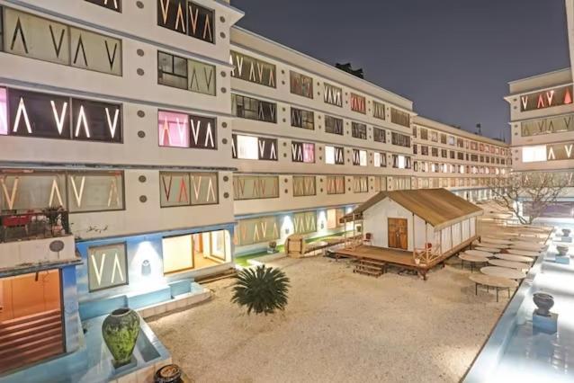 Royal Palms Hotel Mumbai Exterior photo